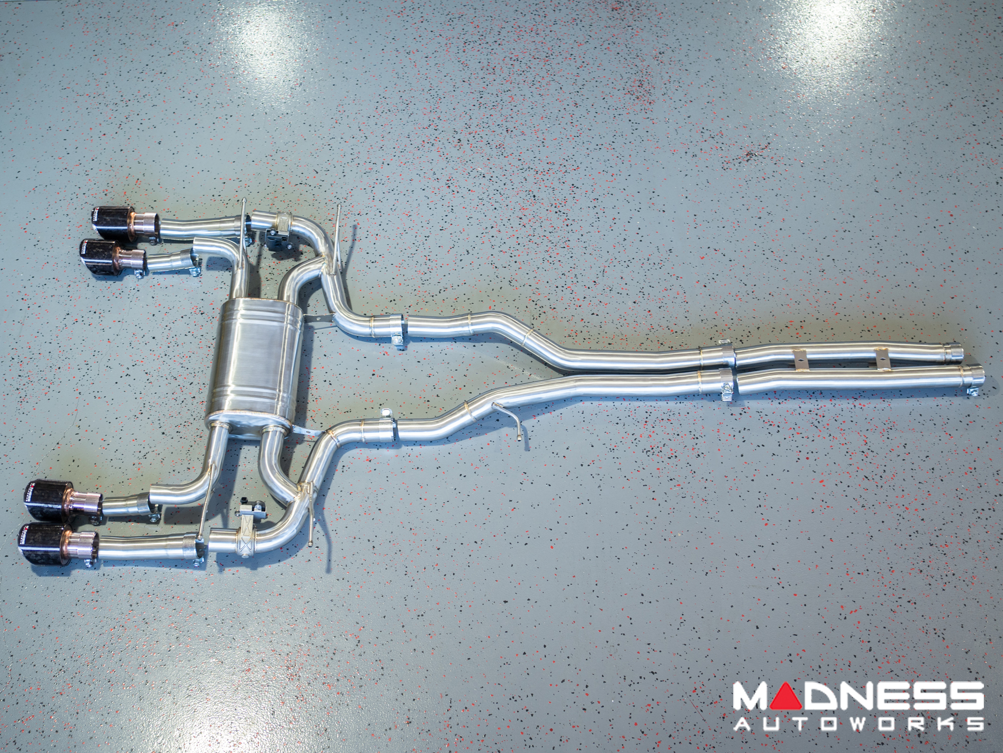 Jaguar F-TYPE Performance Exhaust System - MADNESS - 3.0L V6 - Dual Side Exit - Electronic Valve Design - Forged Carbon Fiber Exhaust Tips